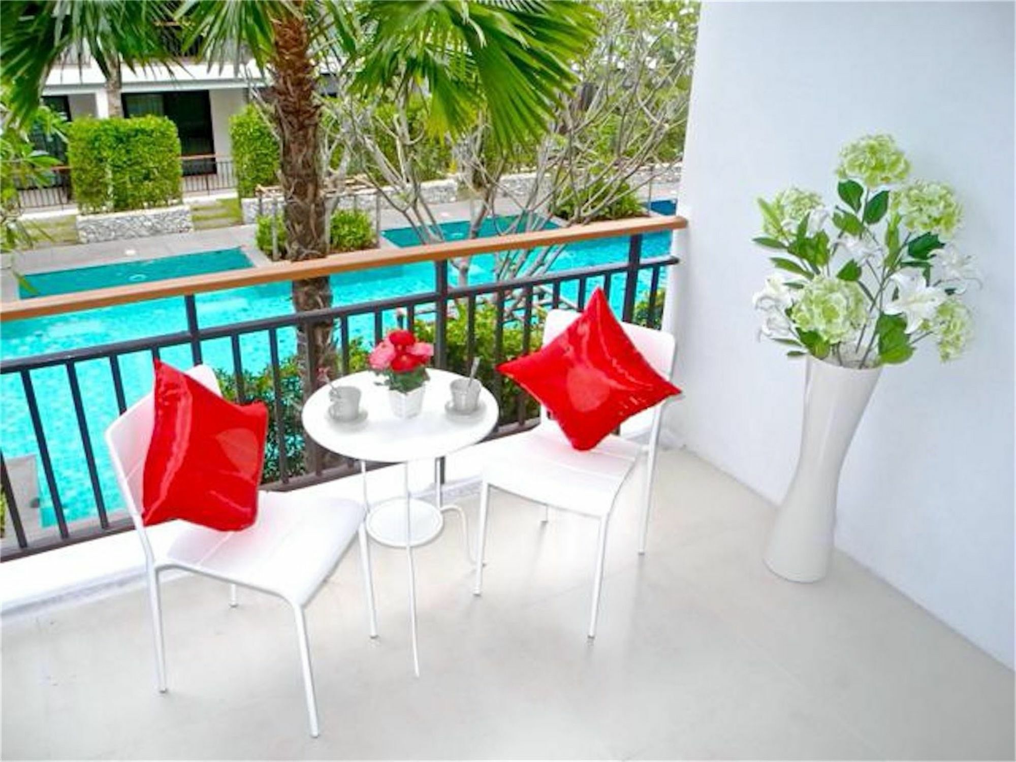 Title Rawai 2-Bedroom Apartment Pool View Extérieur photo